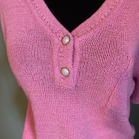 HUNT CLUB | Gorgeous Pink Sweater Shirt w/ Pearl Button embellishments - Picture 3 of 3